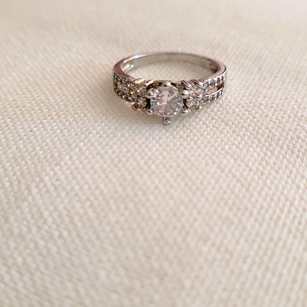 Faux diamond ring